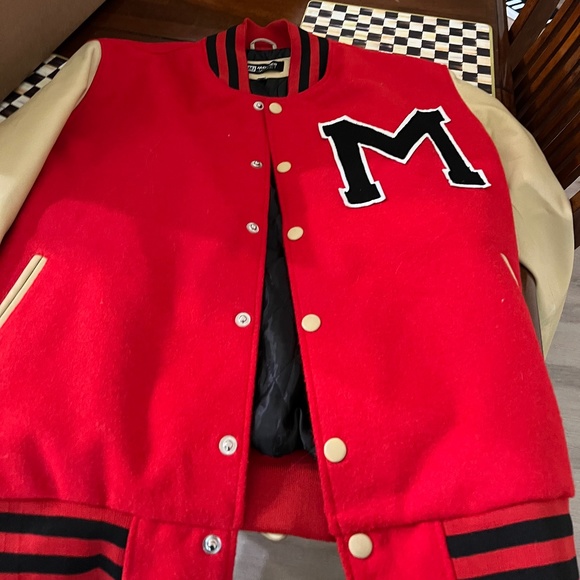Glee Jacket - Picture 1 of 5